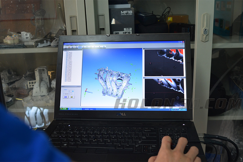華朗三維掃描儀-電腦正在處理數(shù)據(jù)