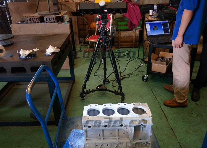 汽車發(fā)動機(jī)缸體三維檢測