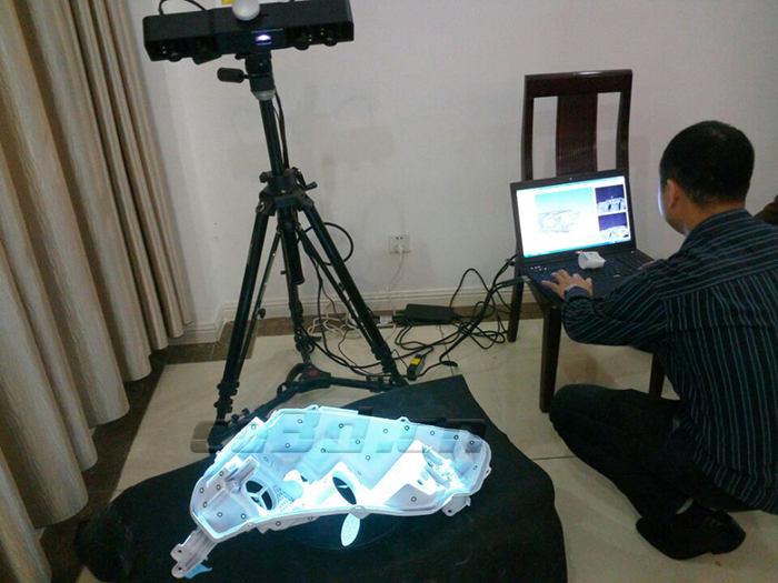 汽車(chē)前照燈外殼三維檢測(cè)