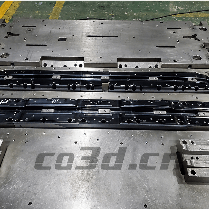 Three dimensional inspection of automobile mould Three dimensional inspection of automobile mould